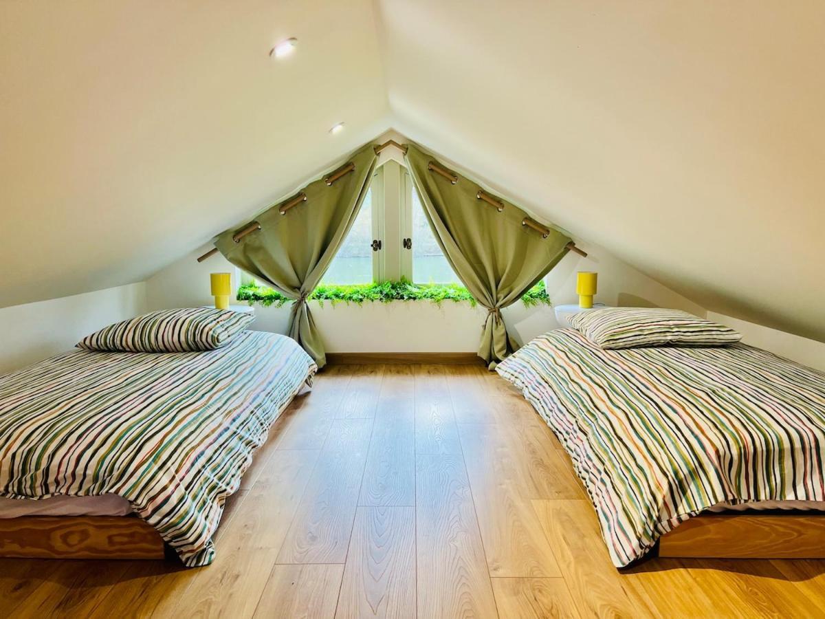 Charmant Chalet En Bord De Seine Saint-Pierre-du-Vauvray ภายนอก รูปภาพ