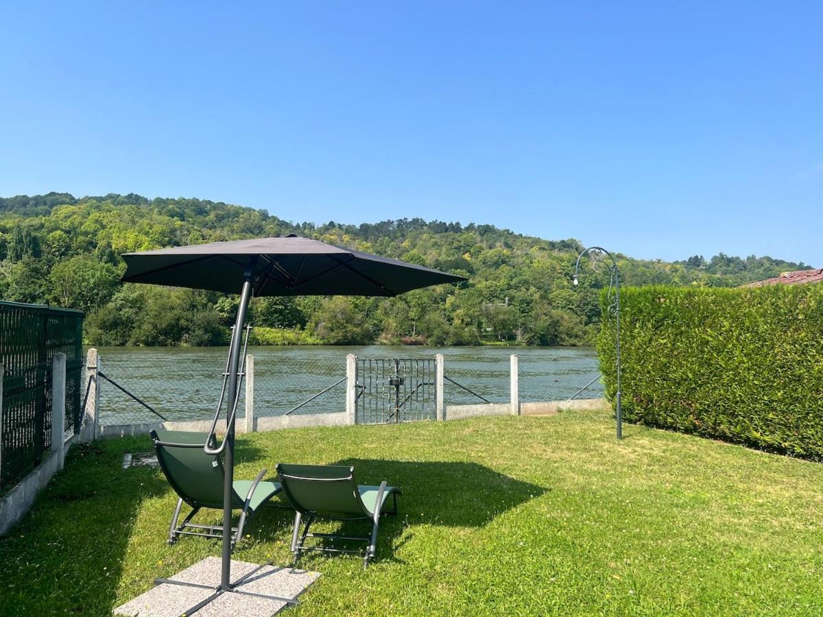 Charmant Chalet En Bord De Seine Saint-Pierre-du-Vauvray ภายนอก รูปภาพ